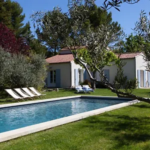 https://chambre-dhotes-le-mirail.fr-provencehotel.com