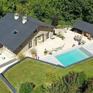 https://mur-mures.hotels-rhonealpes.com
