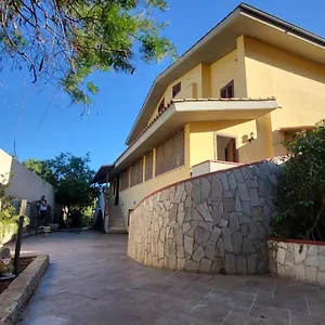 https://villa-rosa-90151.sicilyhotelsitaly.net