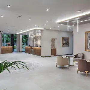 Doubletree By Hilton Center Otel Filibe