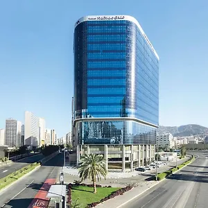 فندق ميركيور العزيزية