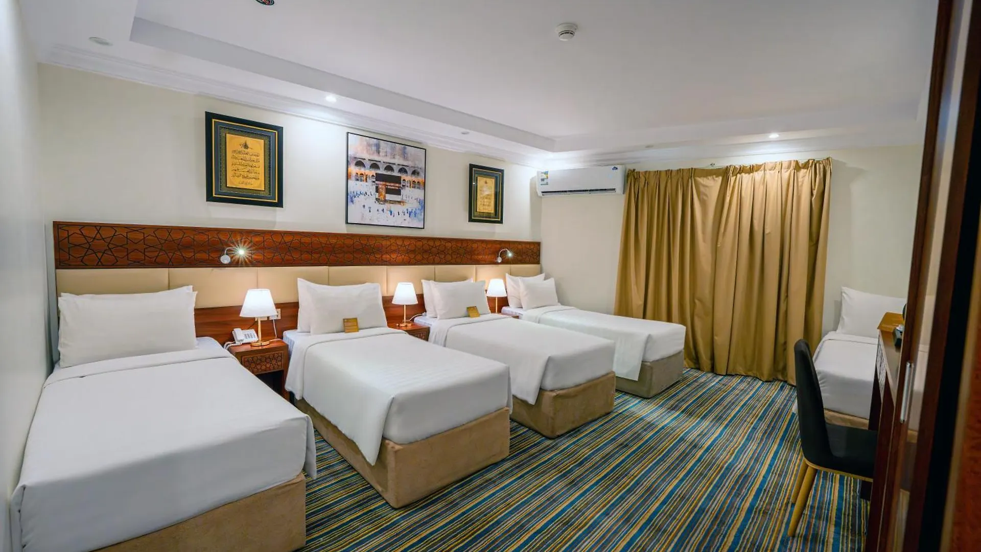 Snood Ajyad Tower One Hotel Mecca